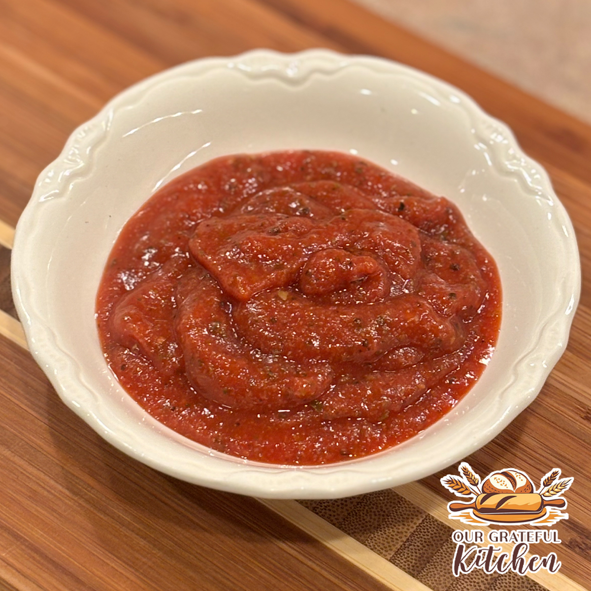 Homemade Pizza Sauce (No-Cook)