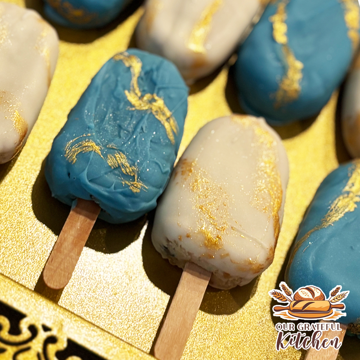 How to Turn Cake Scraps Into Beautiful Marble Cake Pops