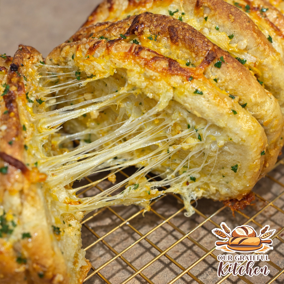 Cheesy Pull Apart Garlic Bread